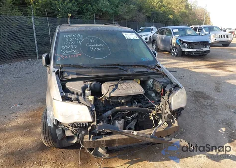 2014 Chrysler Town & Country Touring z USA, uszkodzony, nr VIN 2C4RC1BGXER381299